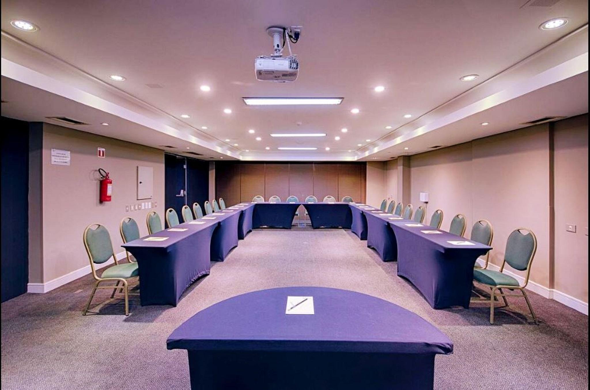 Hotel Victoria Villa Curitiba By Nacional Inn المظهر الخارجي الصورة